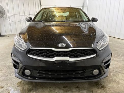 Used 2019 Kia Forte LXS FWD image 2
