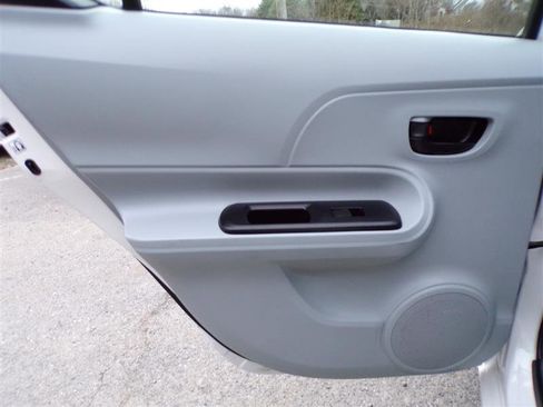 Used 2014 Toyota Prius C Four image 25