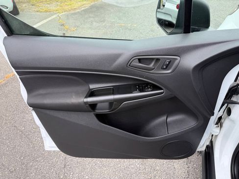 Used 2017 Ford Transit Connect XL FWD image 21