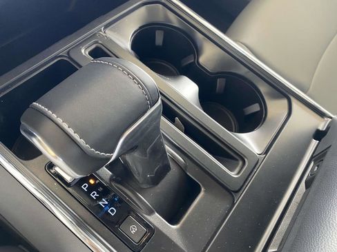 New 2025 Ford F150 Lightning Flash AWD/4WD image 23