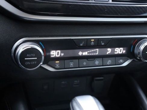 Used 2023 Nissan Altima 2.0 SR image 28