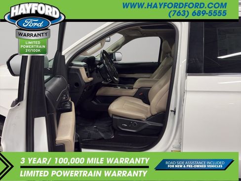 Used 2024 Ford Expedition Limited image 13