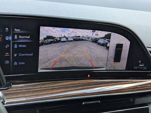 Used 2023 Cadillac Escalade Premium Luxury w/ LPO, Floor Liner Package AWD/4WD image 20