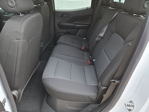 Used 2025 Chevrolet Colorado W/T w/ Advanced Trailering Package image 27