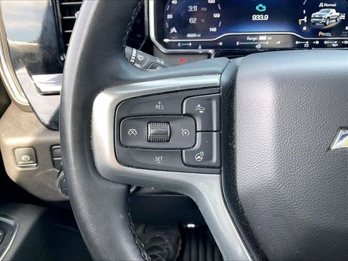 Used 2025 Chevrolet Silverado 1500 LT AWD/4WD image 21
