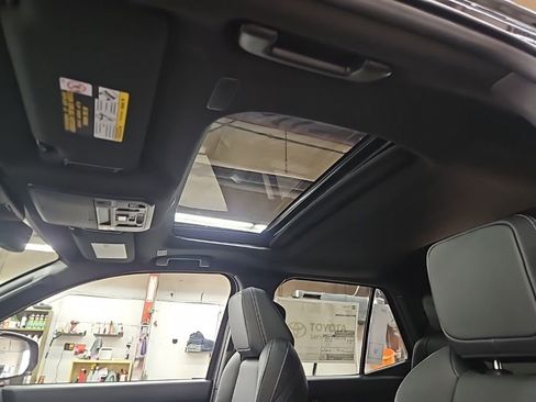 New 2025 Toyota 4Runner TRD Off-Road Premium image 18