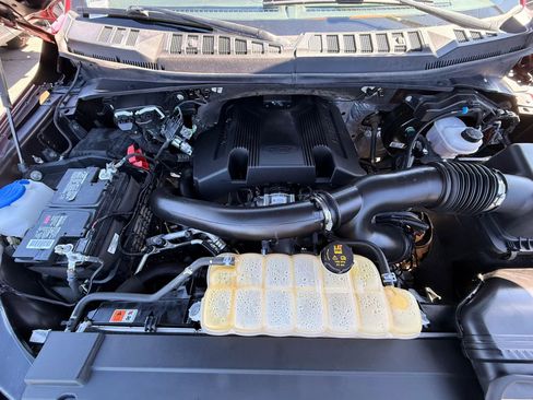 Used 2019 Ford F150 Platinum w/ Equipment Group 701A Luxury AWD/4WD image 22