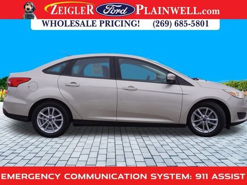 Used 2017 Ford Focus SE image 6