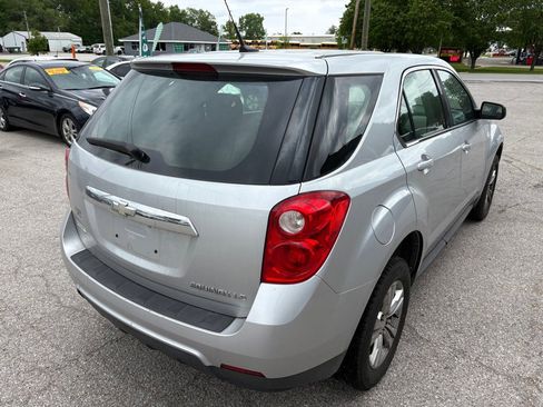 Used 2010 Chevrolet Equinox LS FWD image 4
