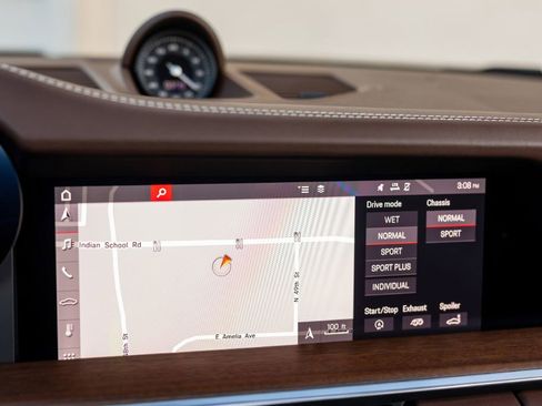 Used 2020 Porsche 911 Carrera 4S w/ Sport Package image 15