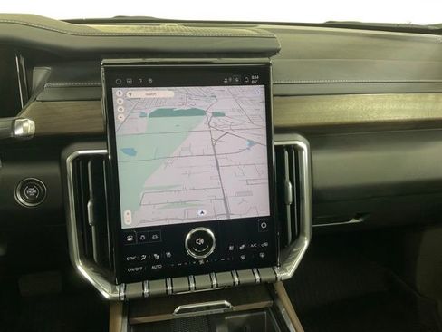 New 2026 GMC Acadia Denali Ultimate w/ LPO, Floor Liner Package image 15