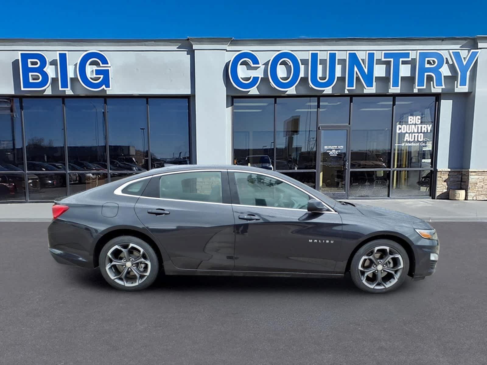 Used 2023 Chevrolet Malibu LT FWD image 4
