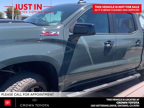 Used 2025 Chevrolet Silverado 1500 LT Trail Boss w/ Convenience Package II AWD/4WD image 6
