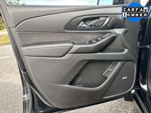 Used 2021 Chevrolet Traverse High Country w/ LPO, Floor Liner Package image 19