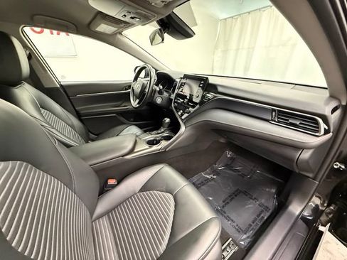 Certified 2024 Toyota Camry SE FWD image 9