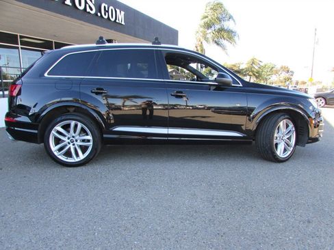 Used 2017 Audi Q7 3.0T Prestige w/ Prestige Package AWD/4WD image 9