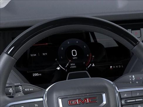 New 2026 GMC Yukon XL Elevation image 18