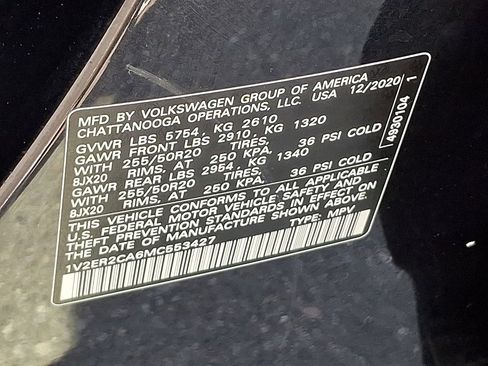 Used 2021 Volkswagen Atlas SEL FWD image 28