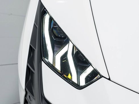 Used 2024 Lamborghini Huracan Tecnica RWD image 43