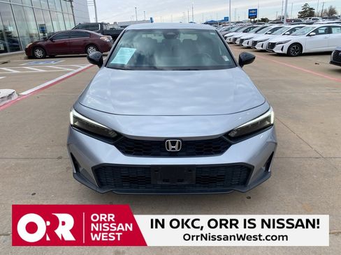 Used 2025 Honda Civic Sport image 8