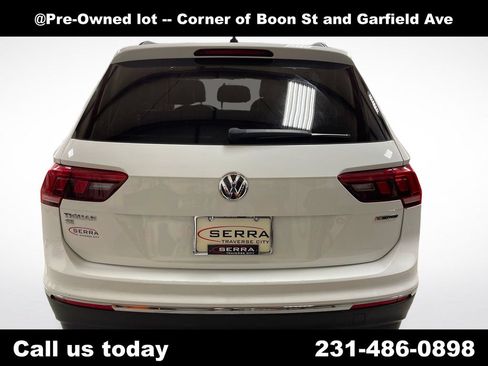 Used 2020 Volkswagen Tiguan SE w/ Panoramic Sunroof Package AWD/4WD image 8