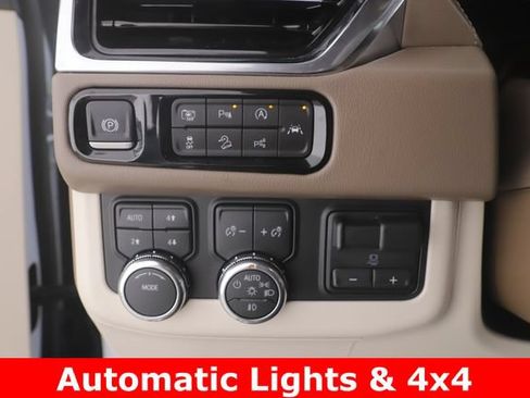 Used 2026 GMC Yukon Denali w/ Advanced Technology Package AWD/4WD image 21