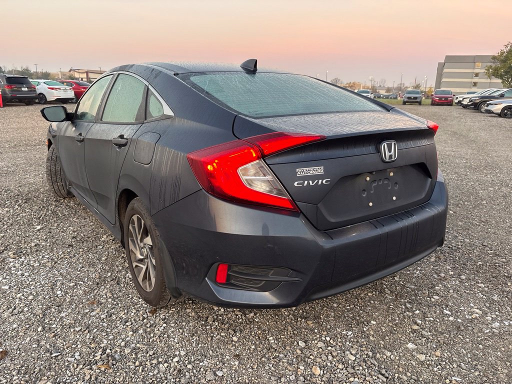 Used 2018 Honda Civic EX image 7