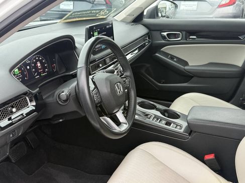 Used 2023 Honda Civic Touring image 16