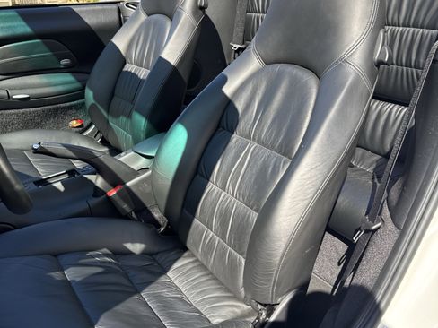 Used 2002 Porsche 911 Cabriolet image 24