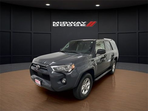 Used 2024 Toyota 4Runner SR5 image 2