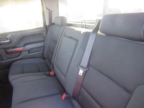 Used 2018 GMC Sierra 1500 SLE image 26