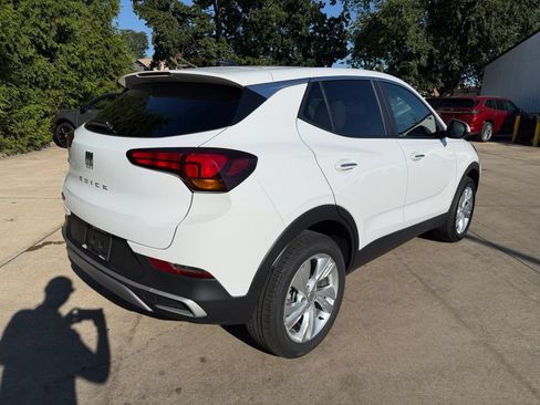 Used 2024 Buick Encore GX Preferred w/ Comfort Package AWD/4WD image 30