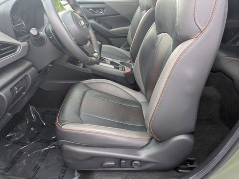 Used 2024 Subaru Crosstrek 2.5i Limited w/ Crosstrek Mirror Package AWD/4WD image 16