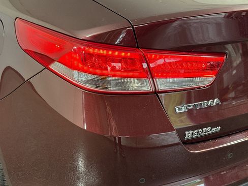 Used 2016 Kia Optima EX w/ Premium Package image 36
