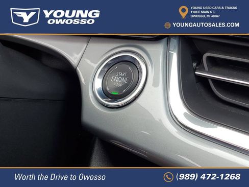 Used 2025 Chevrolet Trax LT w/ Driver Confidence Package FWD image 14