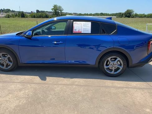 Used 2025 Kia K4 FWD image 6