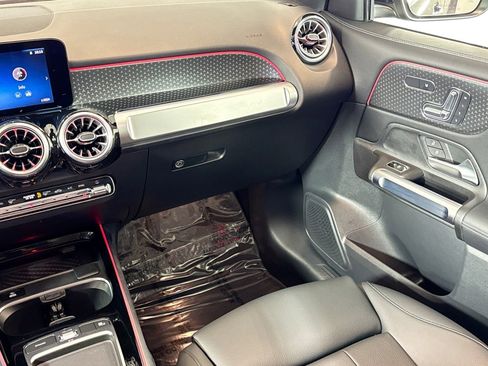 Certified 2025 Mercedes-Benz GLB 250 image 22