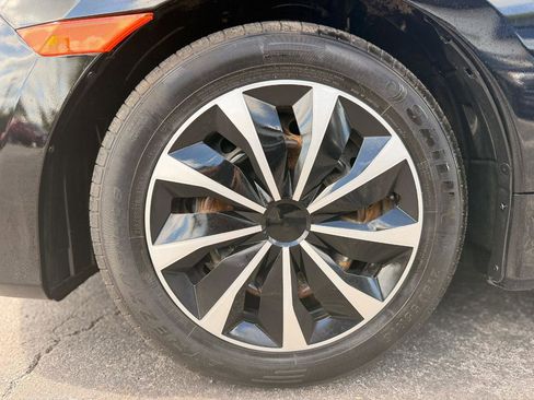 Used 2018 Honda Civic LX image 28
