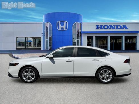 Certified 2023 Honda Accord LX image 4