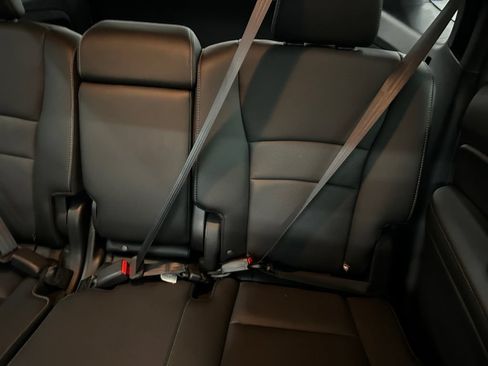 Certified 2025 Honda Passport EX-L image 16