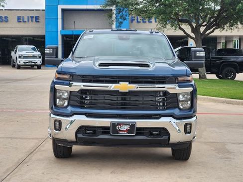 New 2026 Chevrolet Silverado 3500 LT w/ Texas Edition AWD/4WD image 11