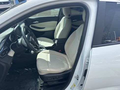 Used 2023 Buick Encore GX Select FWD image 7