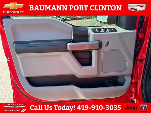 Used 2018 Ford F150 XLT AWD/4WD image 11