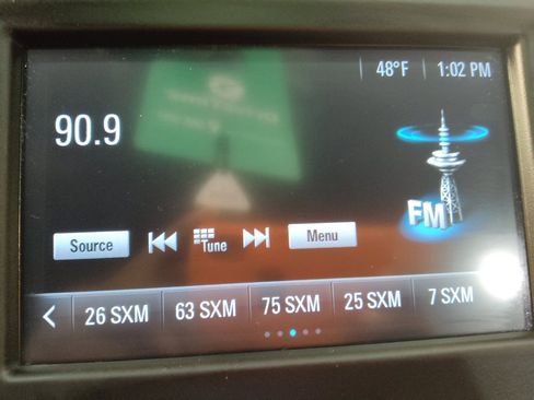 Used 2018 Chevrolet Equinox LT image 25