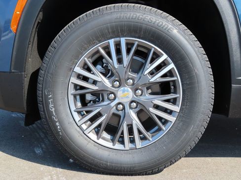 New 2026 Chevrolet Traverse LT AWD/4WD image 15