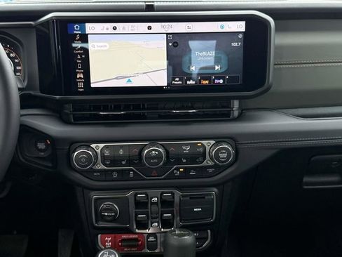 New 2026 Jeep Gladiator Mojave AWD/4WD image 29