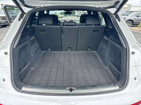 Used 2021 Audi SQ5 Prestige w/ Prestige Package AWD/4WD image 25