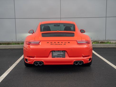 Used 2019 Porsche 911 Carrera S image 7