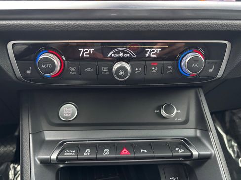 Used 2020 Audi Q3 2.0T Premium Plus w/ Premium Plus Package image 18