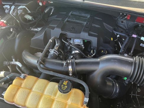 Used 2018 Ford F150 XL w/ Equipment Group 101A Mid image 29